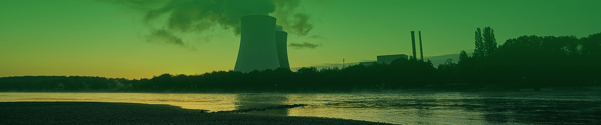 Nuclear power station and cooling towers